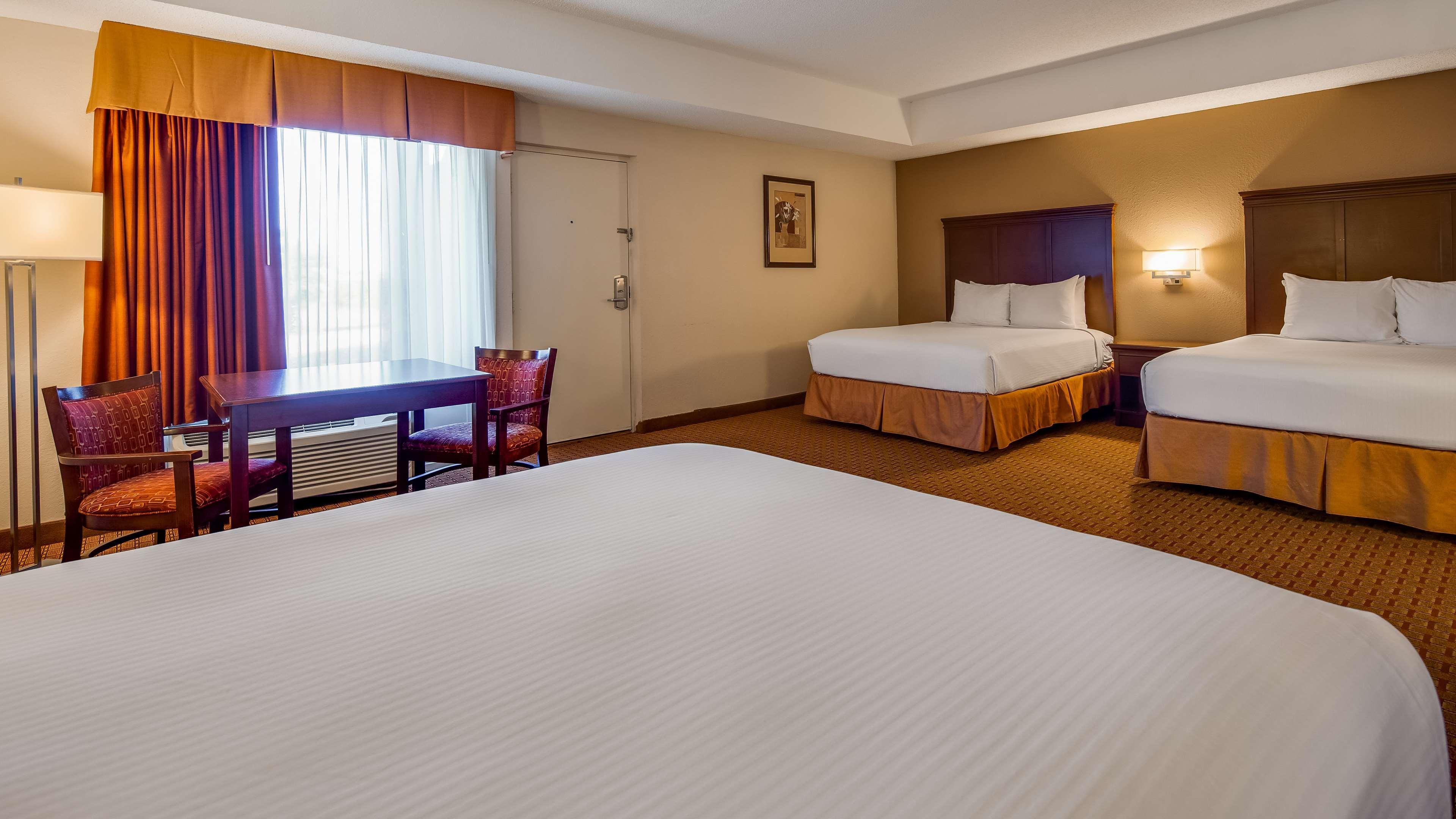 Best Western Canton Inn Экстерьер фото