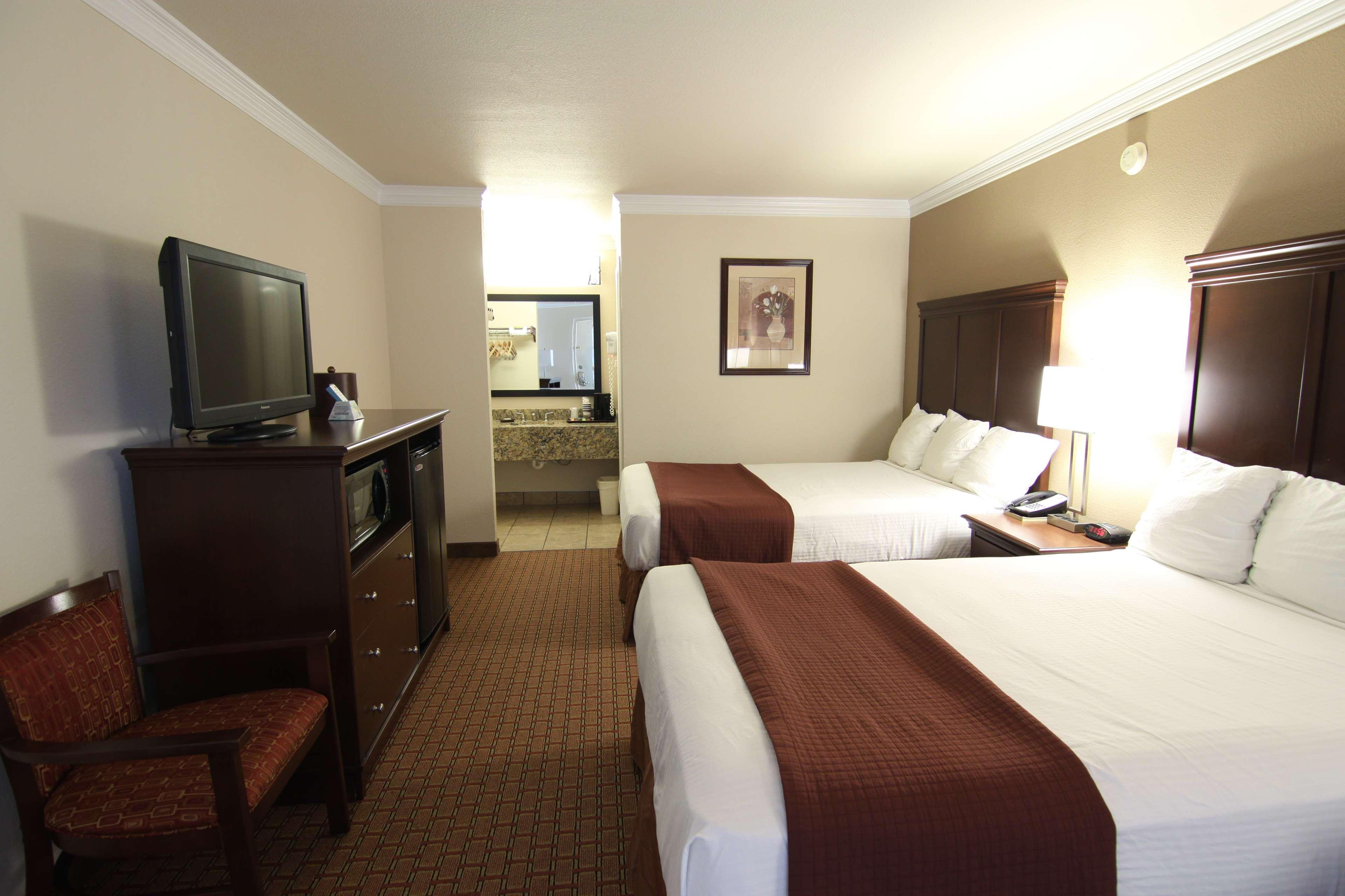 Best Western Canton Inn Экстерьер фото
