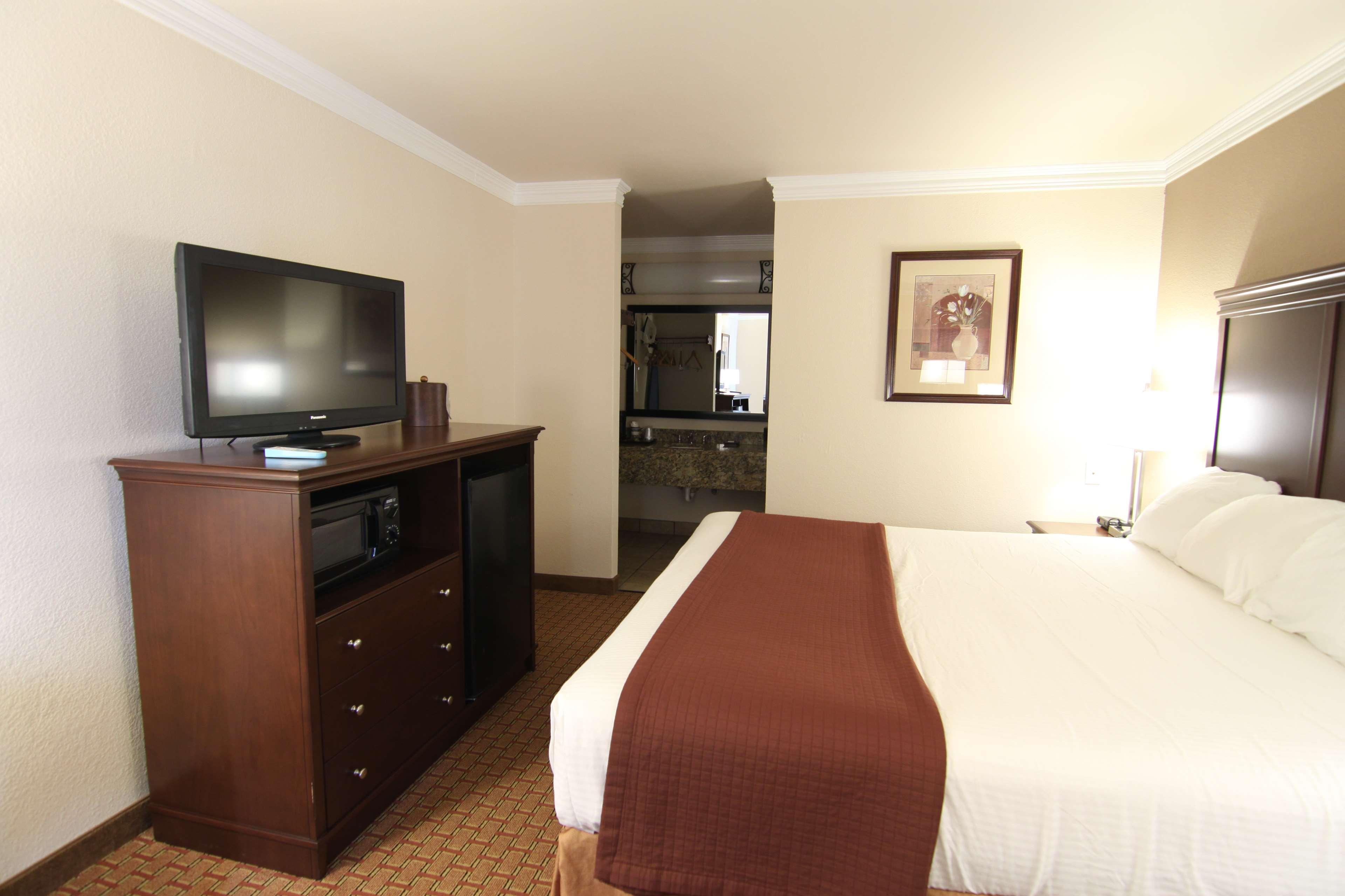 Best Western Canton Inn Экстерьер фото